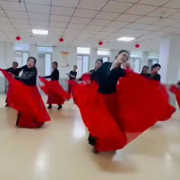 舞蹈课.jpg