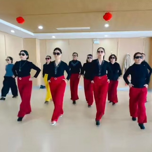 形体课2.jpg